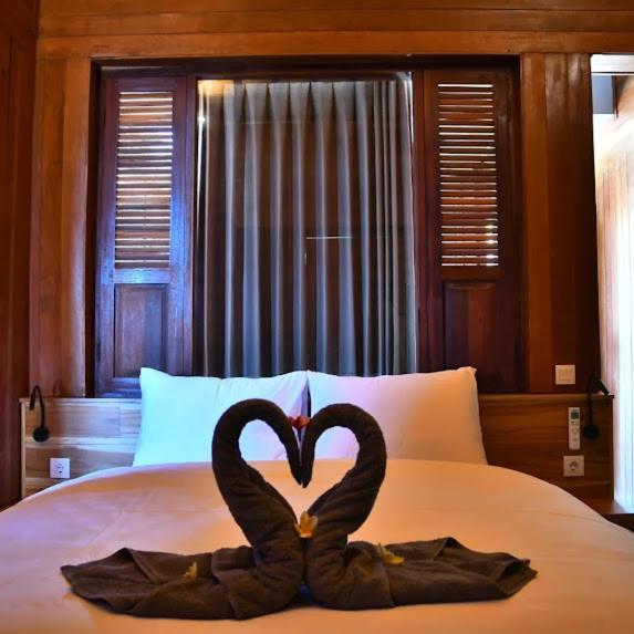 Putra'Lebah Amed Guest House Dış mekan fotoğraf