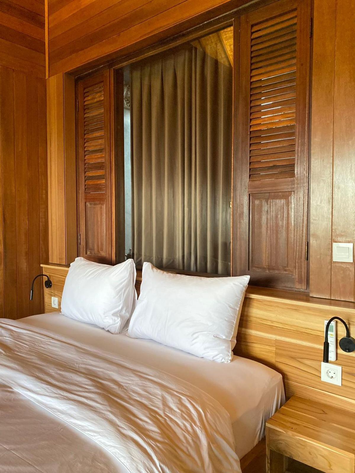 Putra'Lebah Amed Guest House Dış mekan fotoğraf